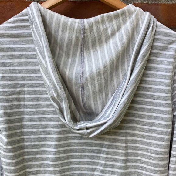 RBX Striped Gray Activewear Hooded Top - Picture 3 of 7